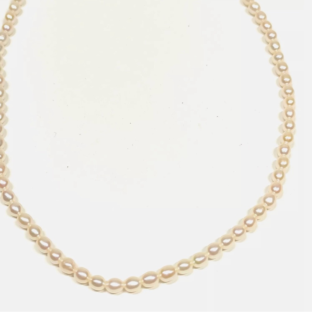 TASAKI Pearl Necklace - Great Condition - 18K solid gold